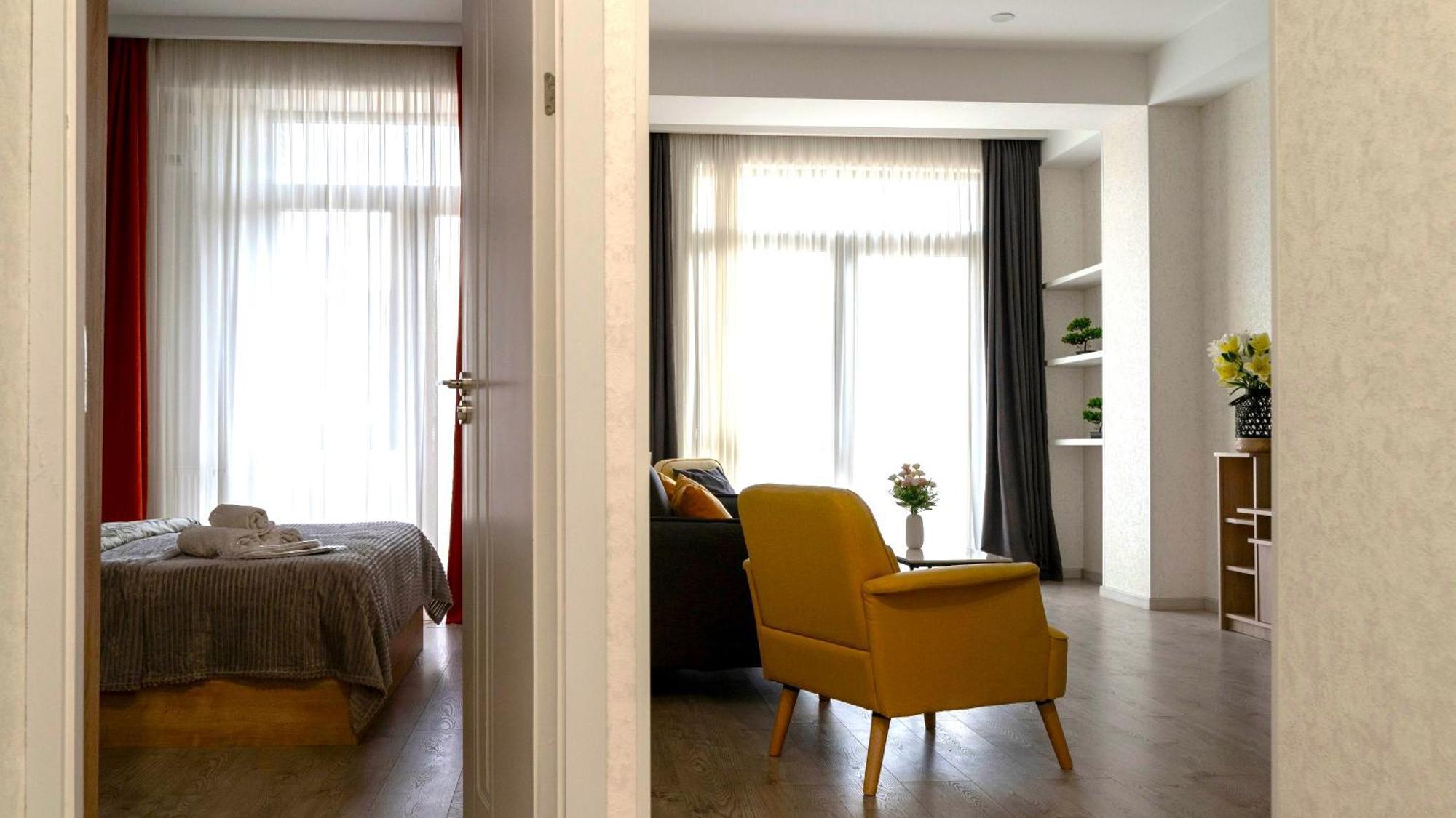 Cozy Apartment In The Heart Of Тбілісі Екстер'єр фото